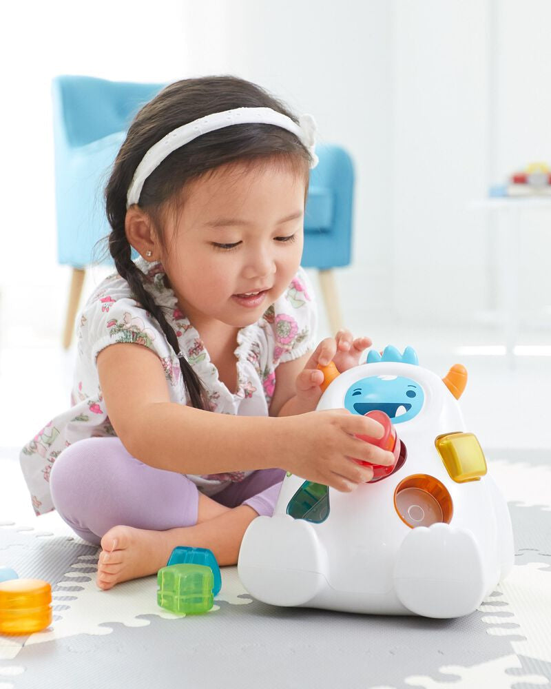 Skip Hop Yeti Trieur de formes d'apprentissage